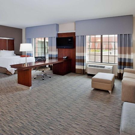 Hampton Inn & Suites Chapel Hill/Carrboro Dış mekan fotoğraf